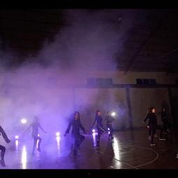 成人爵士舞热身视频,跟随专业视频轻松启动你的舞动之旅