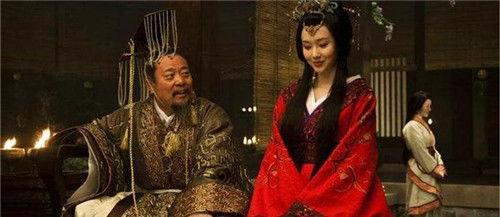 美女黑化成人物视频大全